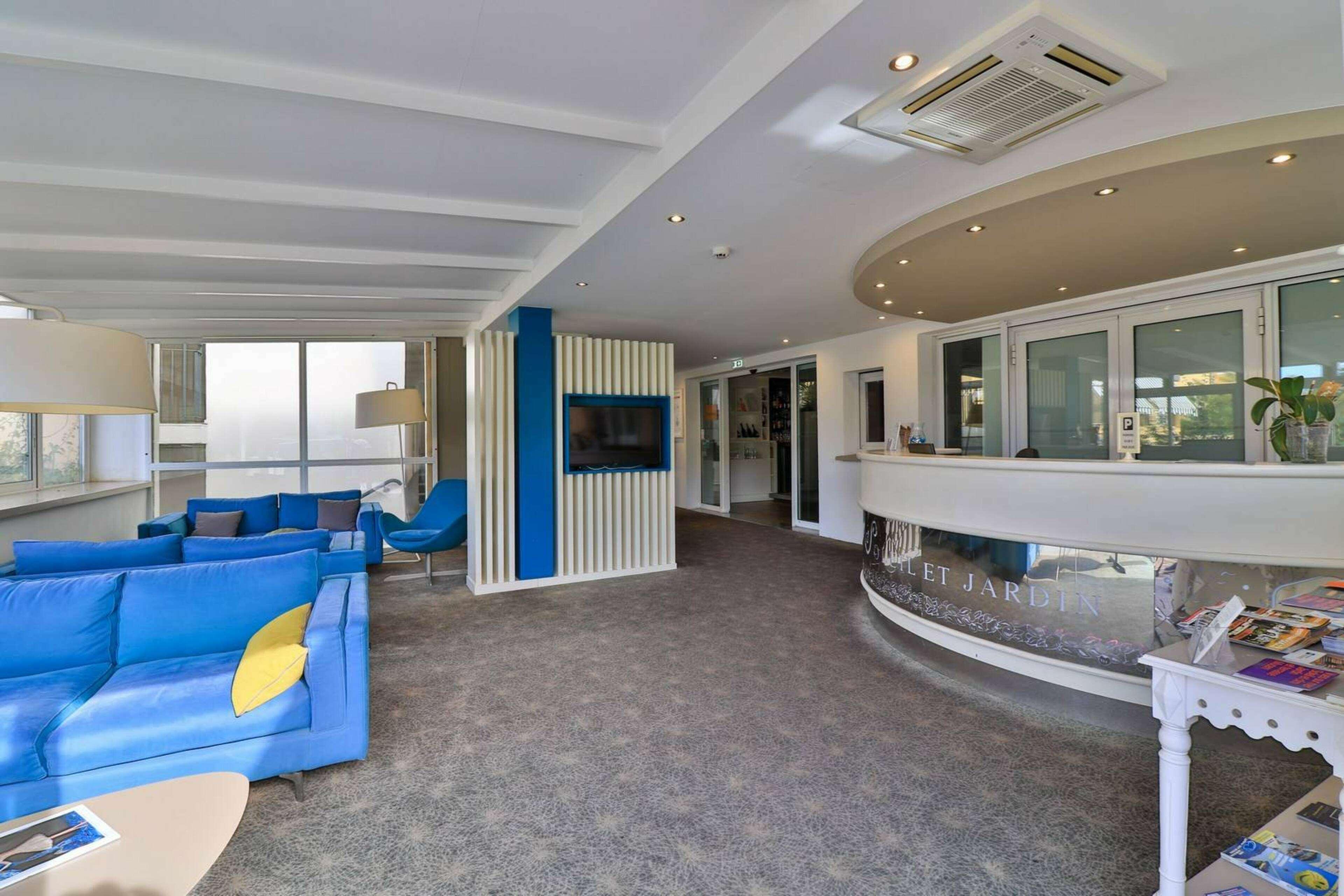 Hotel Sanary, Soleil Et Jardin - Renovation Hiver 2024-25 Buitenkant foto