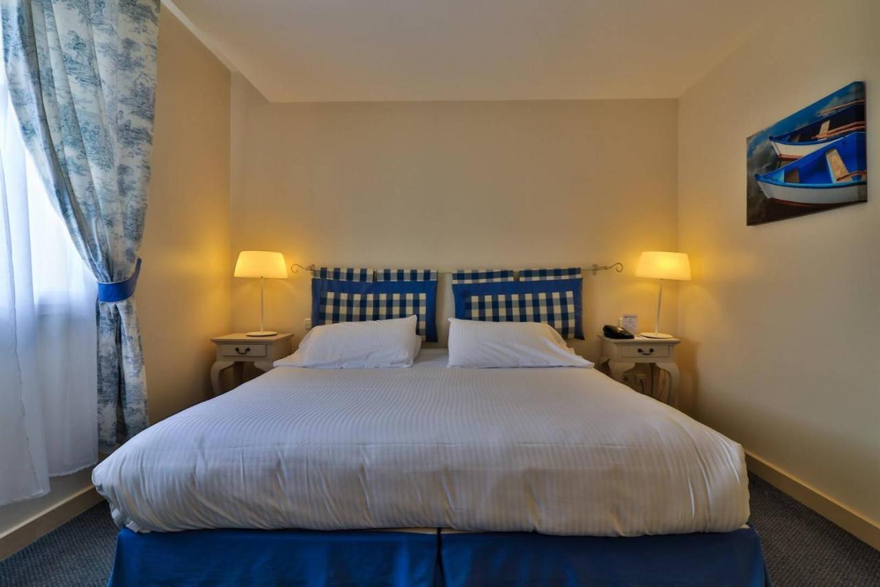 Hotel Sanary, Soleil Et Jardin - Renovation Hiver 2024-25 Buitenkant foto